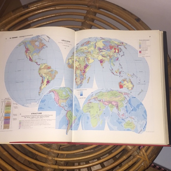 Grand Atlas du Canada et du Monde 1979 Hardcover - Picture 9 of 14